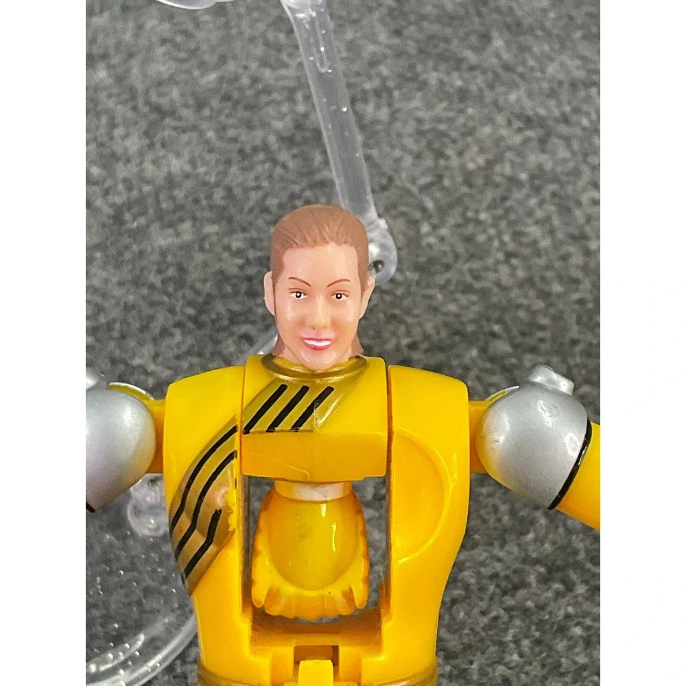 Bandai Power Rangers Wild Force Yellow Spin Morphin Ranger Flip Head Figure 2001